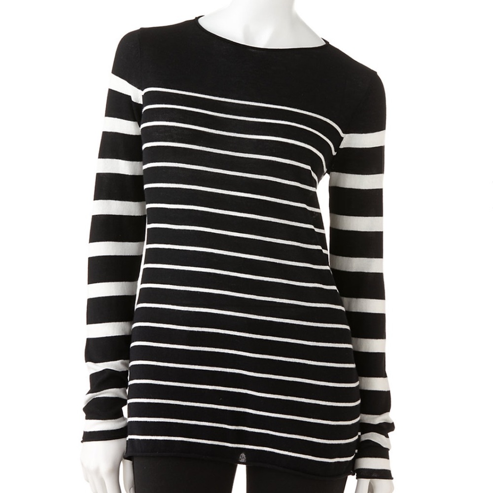 NWT Elle Lightweight Black & White Striped Sweater